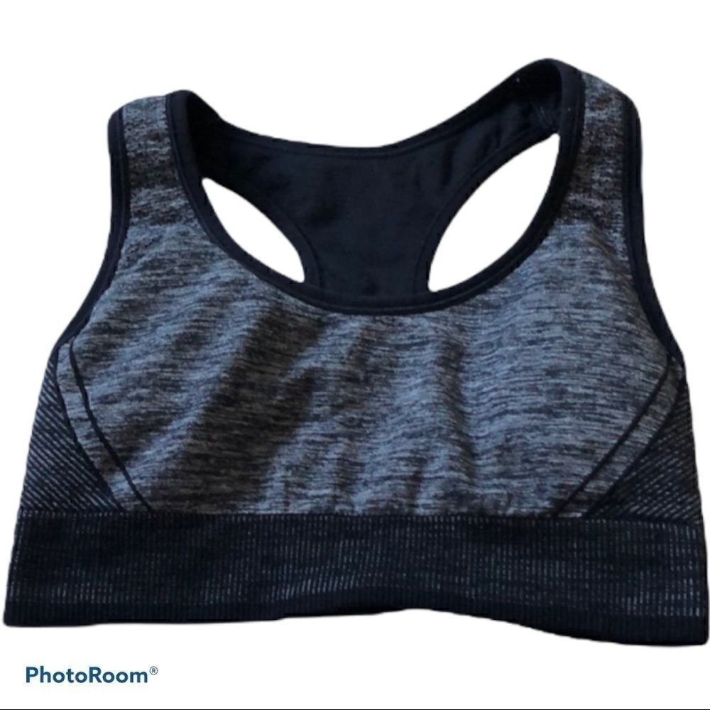 🌼🌼All In Motion black/grey sports bra NWT L🌼🌼